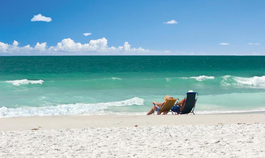 The Sands Of Treasure Island St. Pete Beach Εξωτερικό φωτογραφία